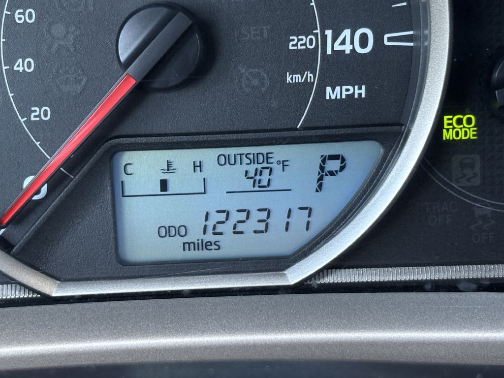 2013 Toyota Rav4 Image 20