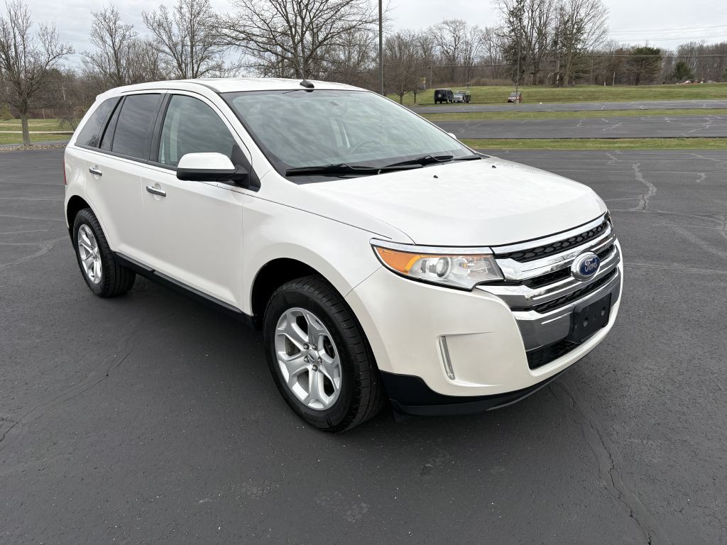 2011 Ford Edge Image 3