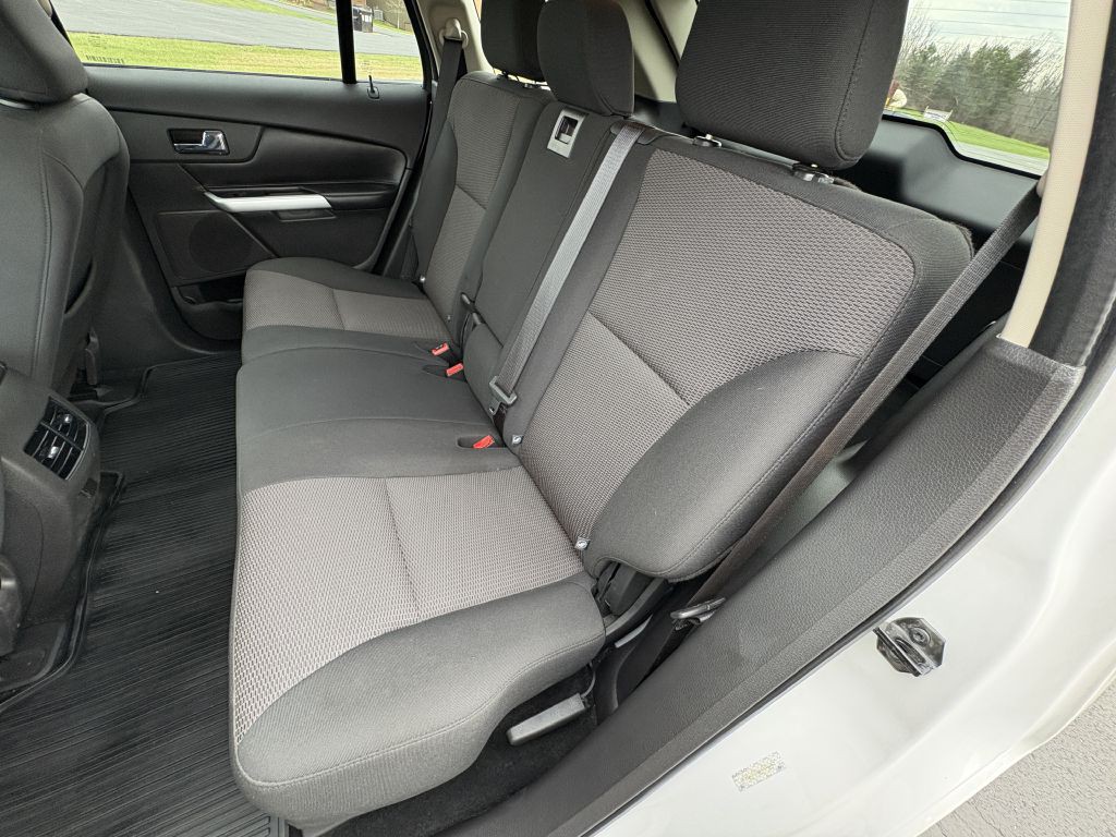 2011 Ford Edge Image 15