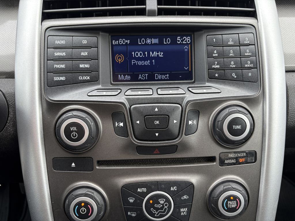 2011 Ford Edge Image 18