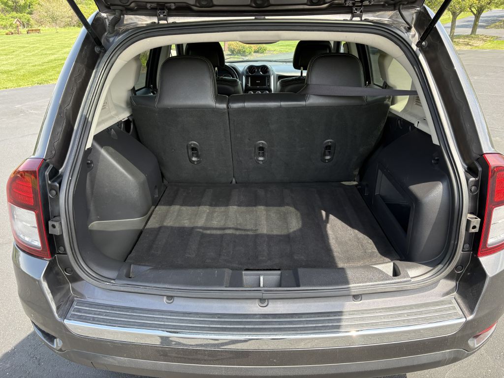 2017 Jeep Compass Image 7