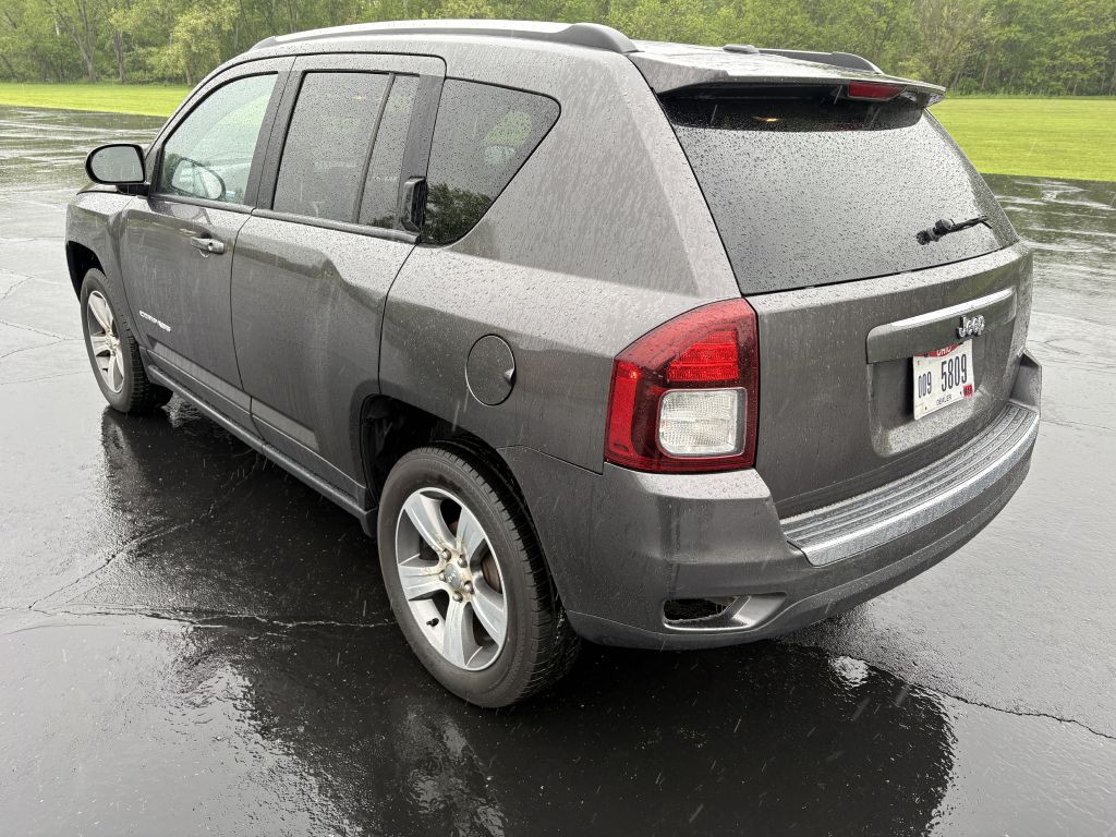 2017 Jeep Compass Image 8