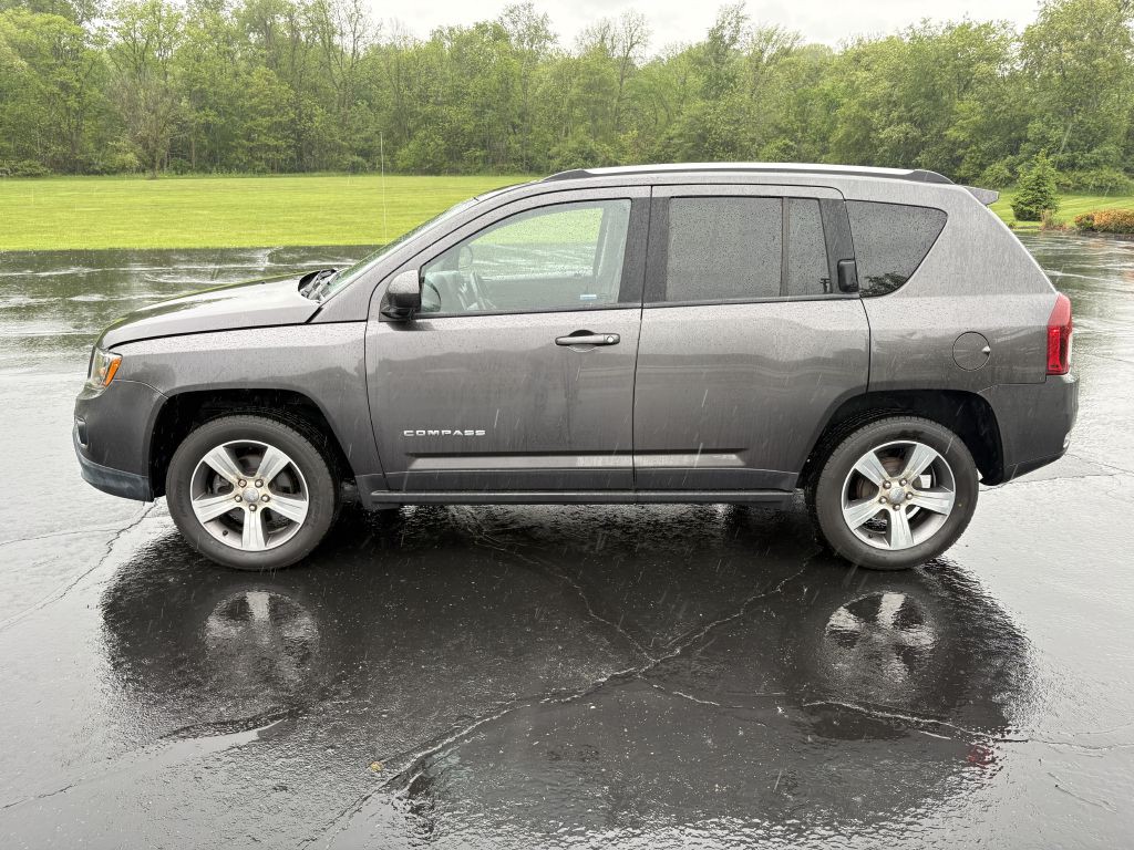 2017 Jeep Compass Image 9