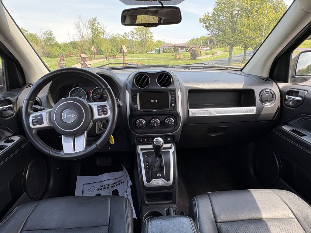 2017 Jeep Compass Image 16