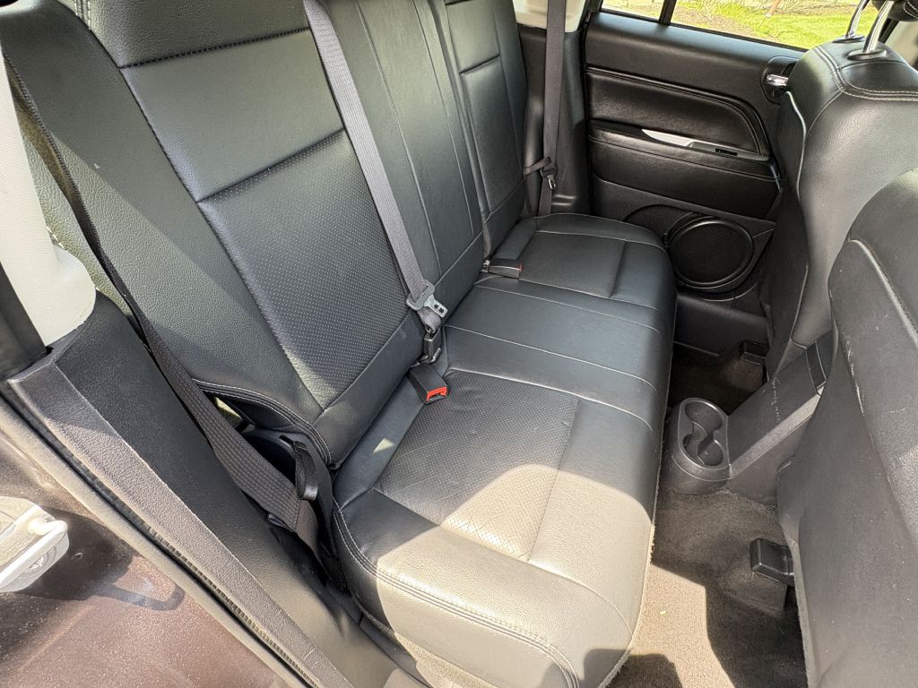 2017 Jeep Compass Image 18