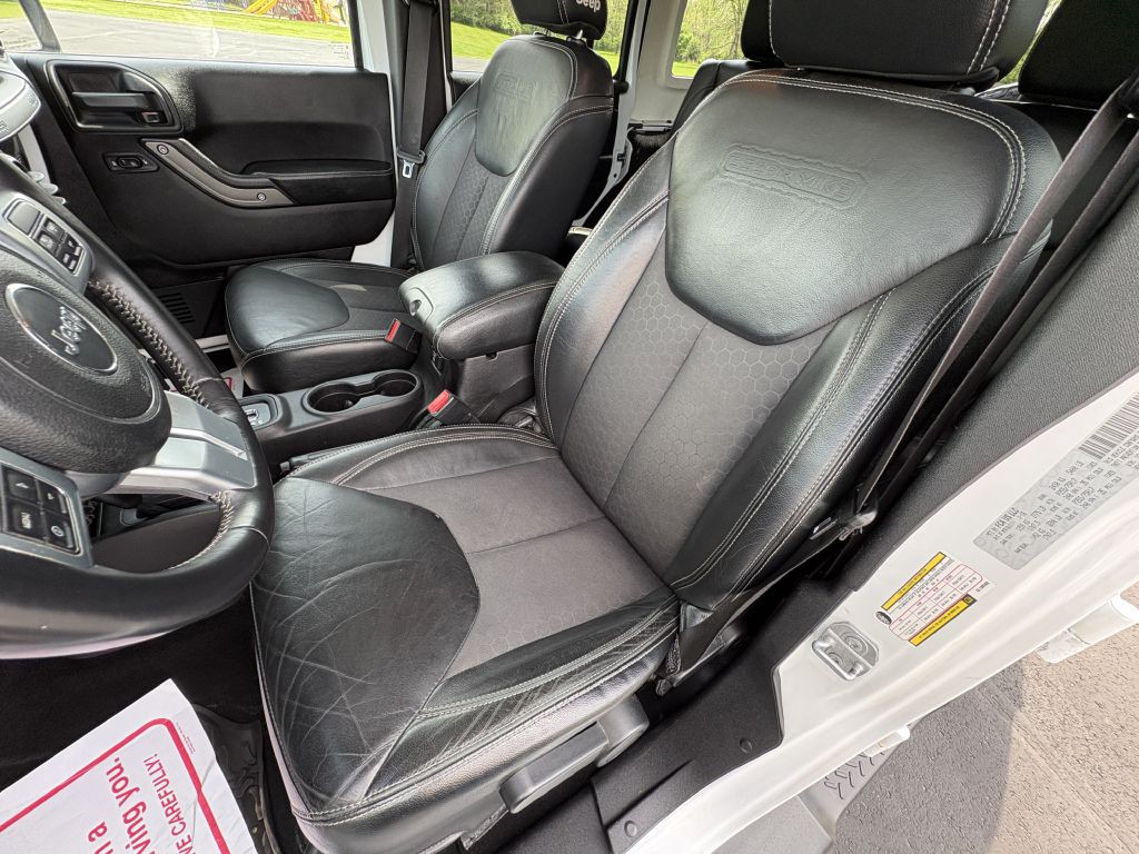 2016 Jeep Wrangler Unlimited Image 18