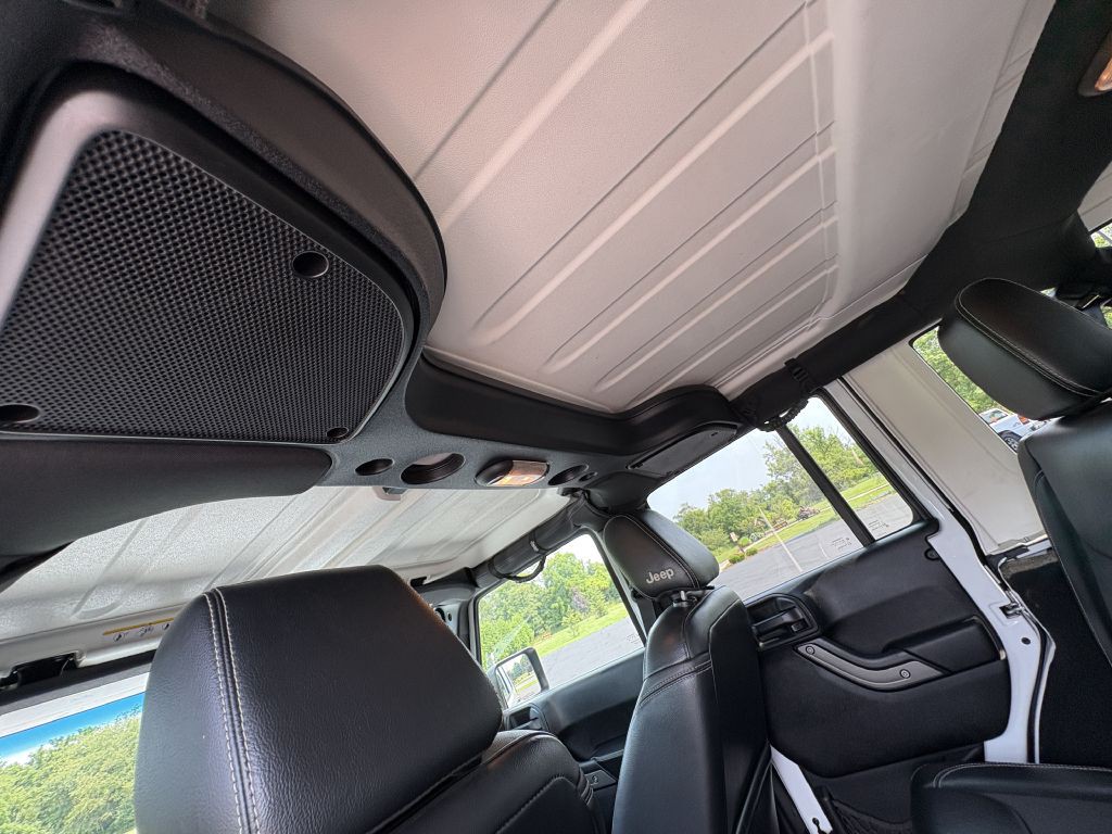 2016 Jeep Wrangler Unlimited Image 40