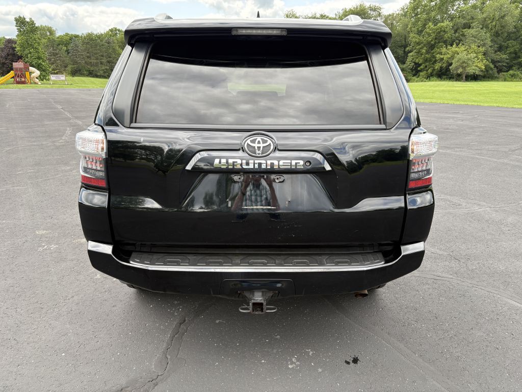 2015 Toyota 4Runner Image 6