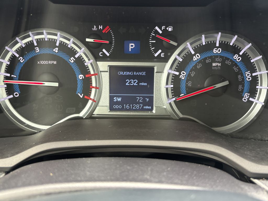 2015 Toyota 4Runner Image 18