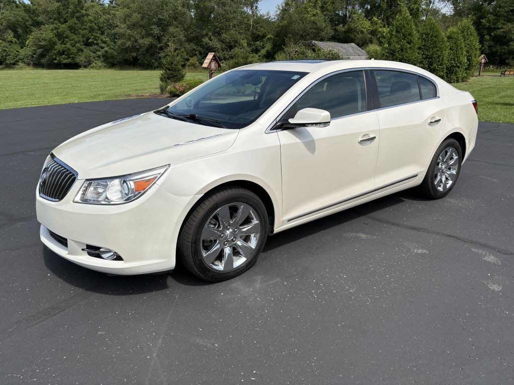 2013 Buick Lacrosse Image 1
