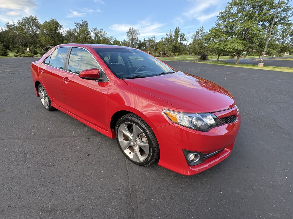 2012 Toyota Camry Image 5
