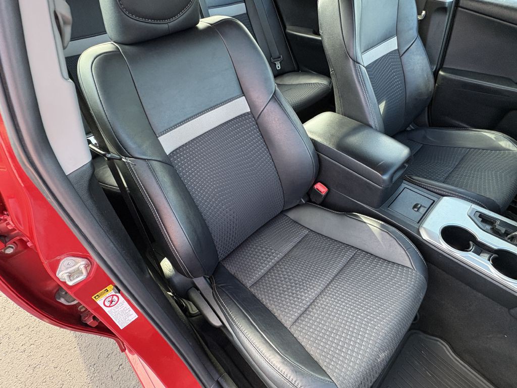 2012 Toyota Camry Image 12