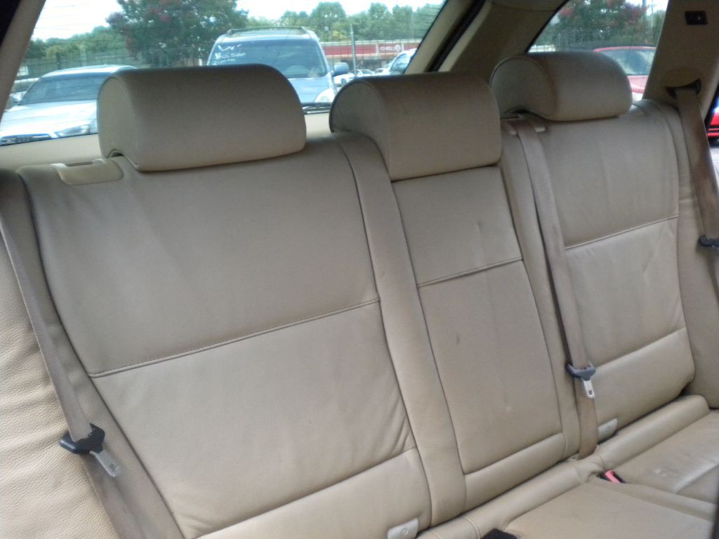 2004 BMW X5 Image 15