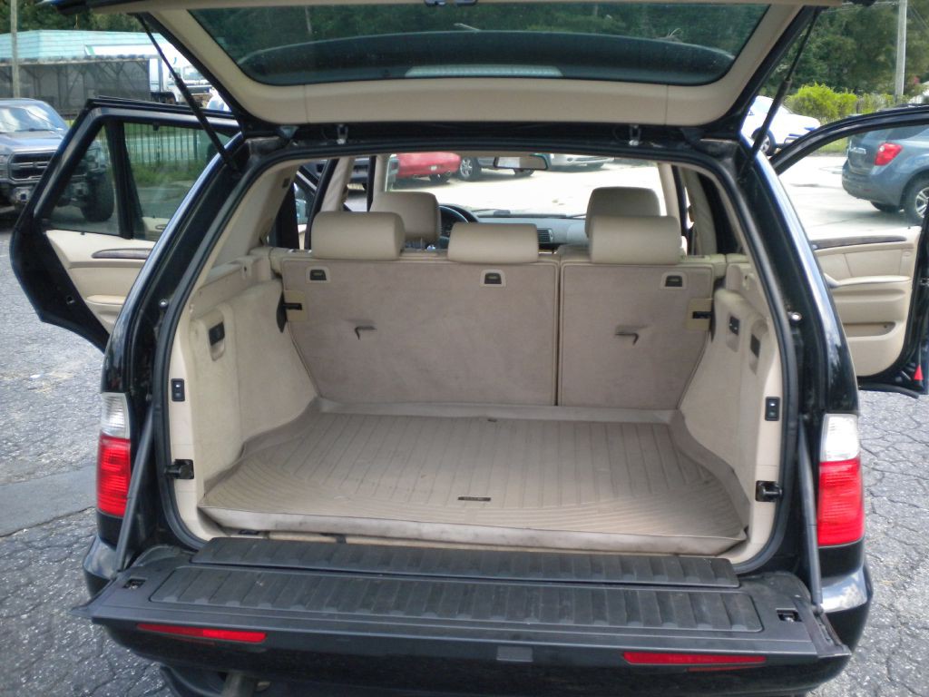 2004 BMW X5 Image 18