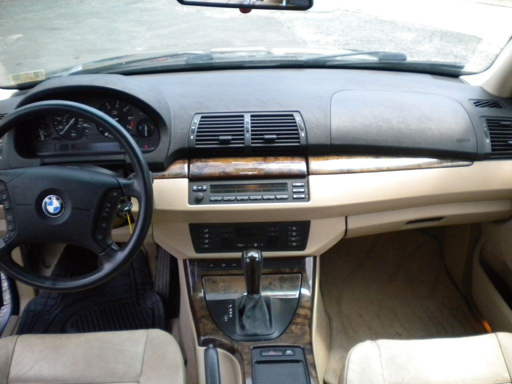 2004 BMW X5 Image 19