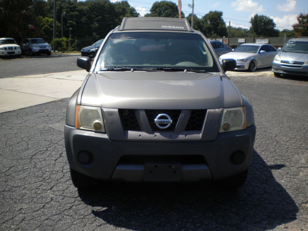 2005 Nissan Xterra Image 2