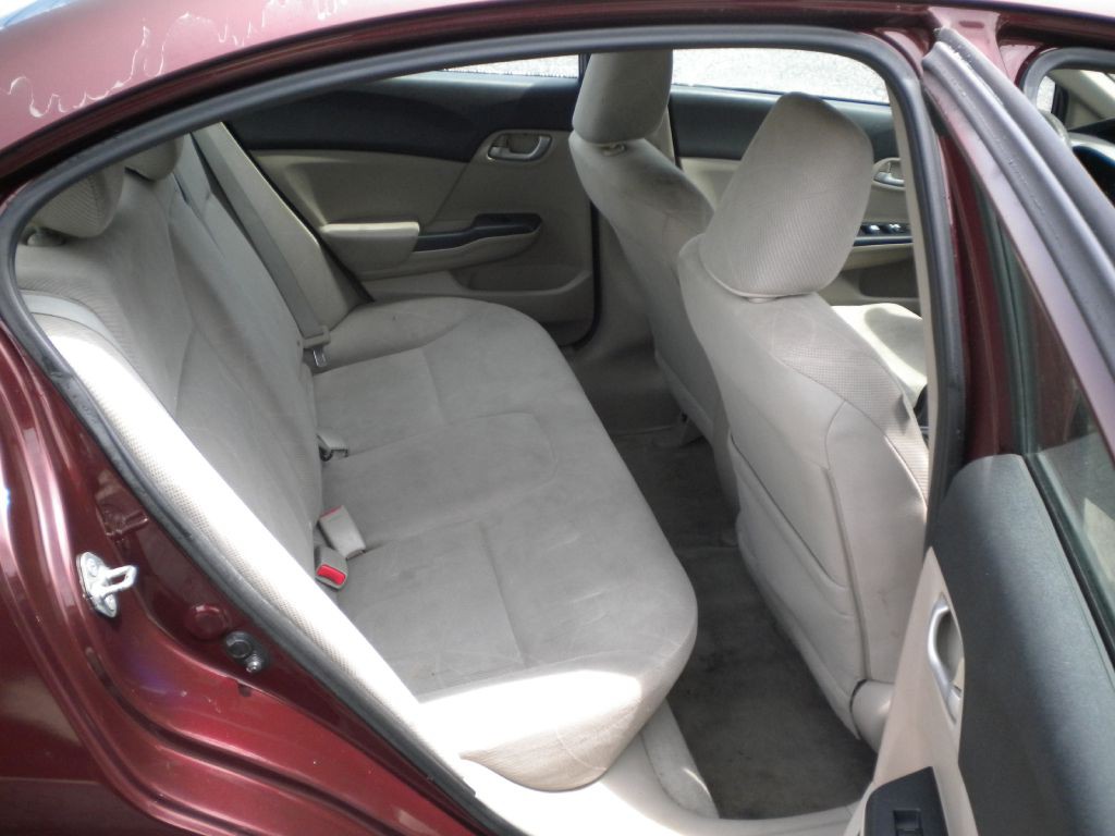 2012 Honda Civic Image 16