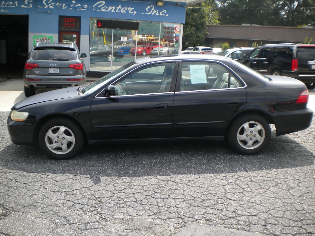 2000 Honda Accord Image 4