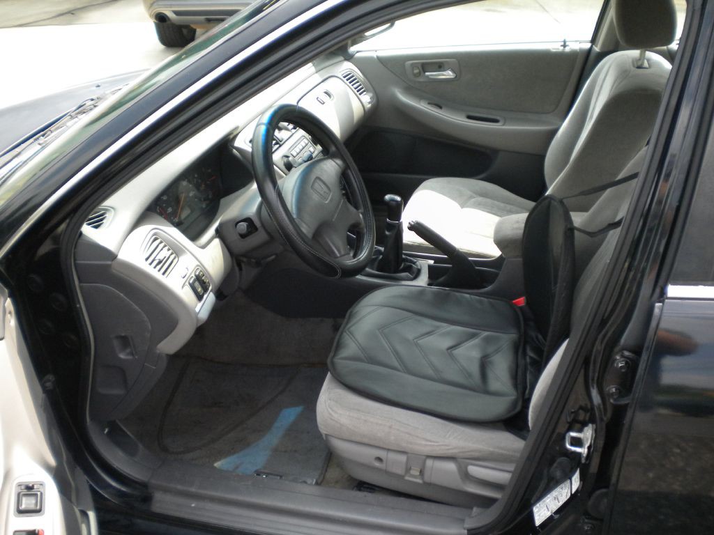 2000 Honda Accord Image 10