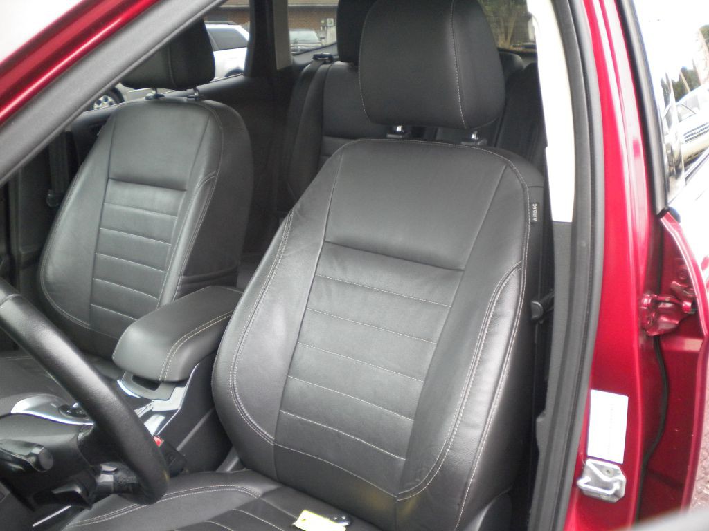 2014 Ford Escape Image 9