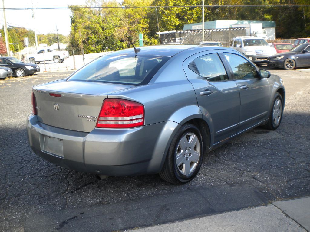 2010 Dodge Avenger Image 7