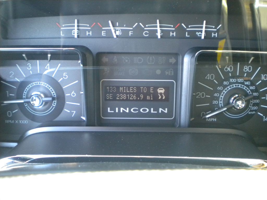 2008 Lincoln Navigator Image 16