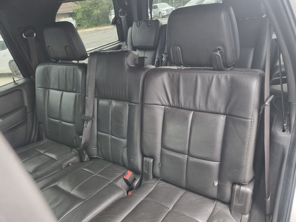 2008 Lincoln Navigator Image 11