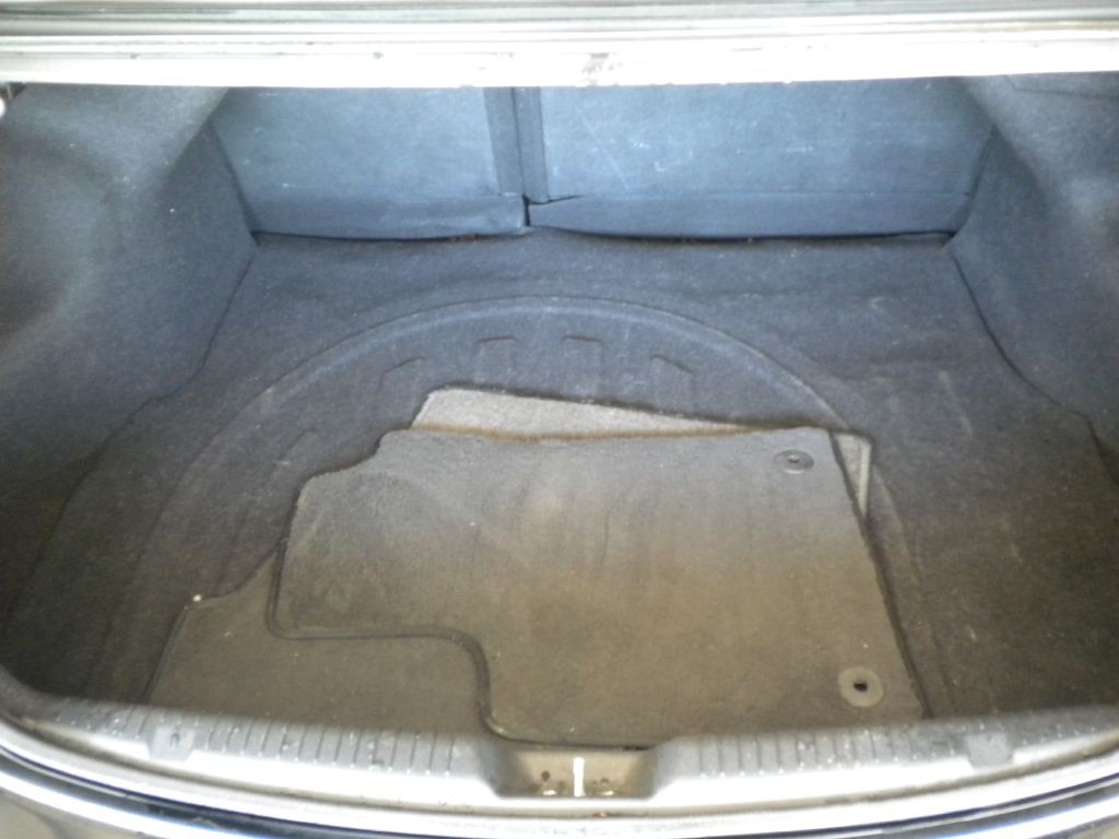 2013 Hyundai Elantra Image 18