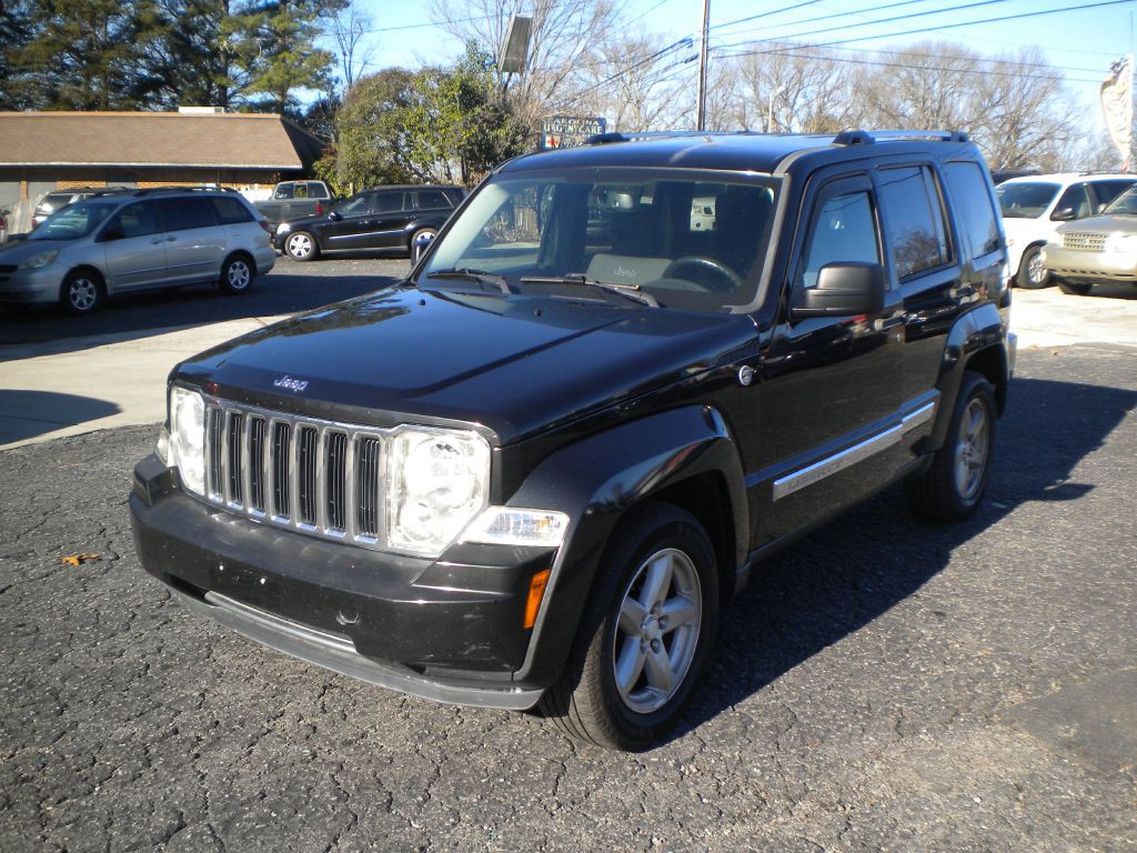 2009 Jeep Liberty Image 3