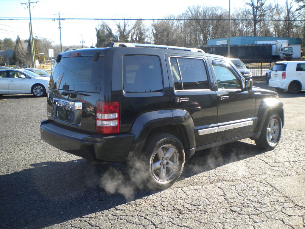 2009 Jeep Liberty Image 7