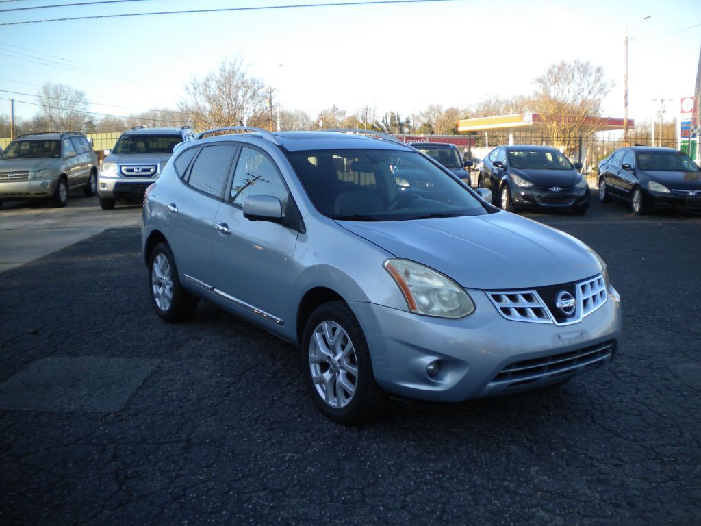 2012 Nissan Rogue Image 1