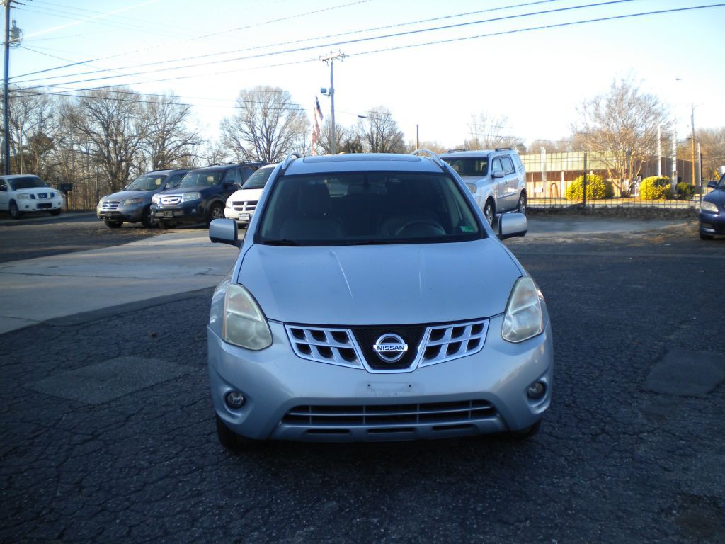 2012 Nissan Rogue Image 2