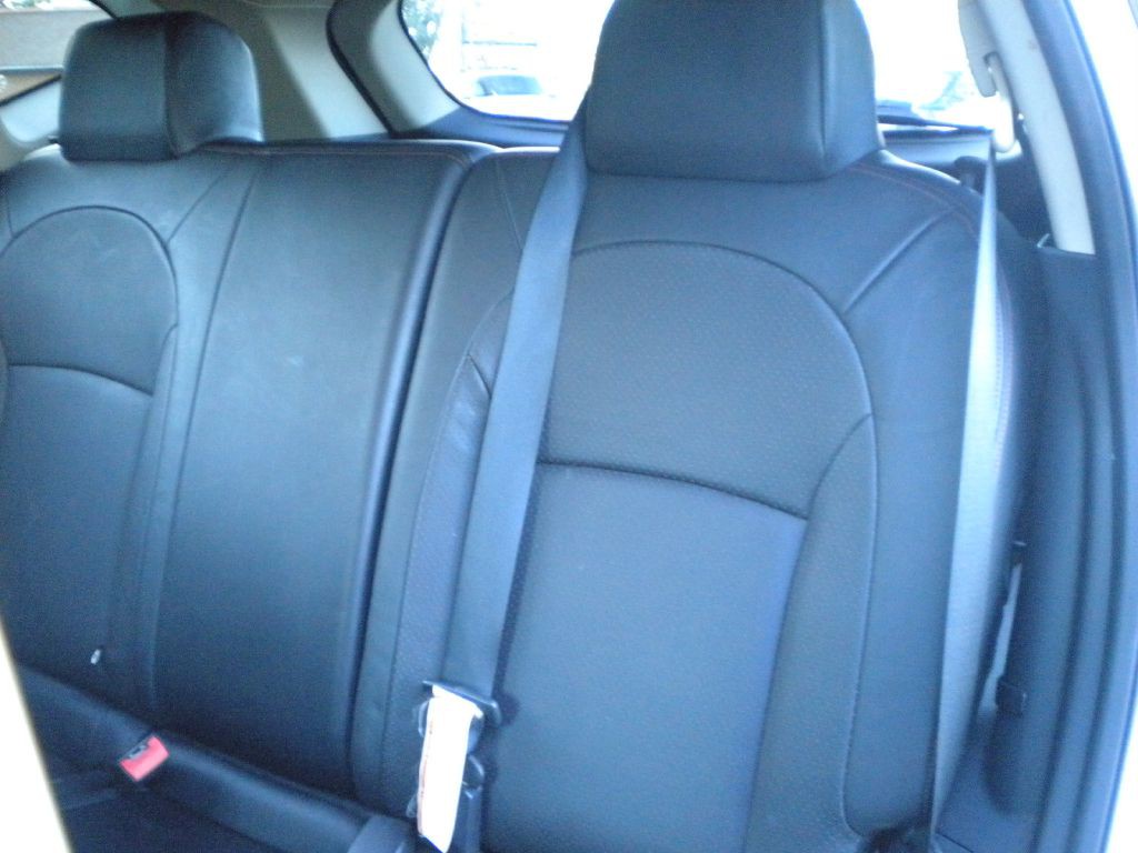 2012 Nissan Rogue Image 11