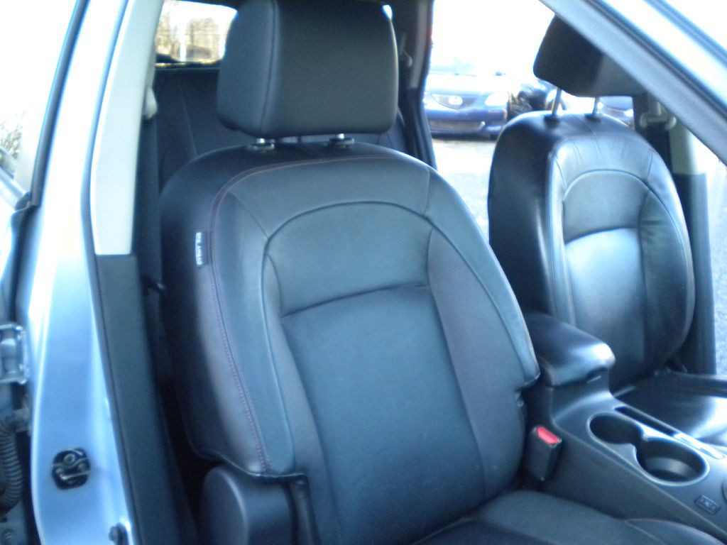 2012 Nissan Rogue Image 13