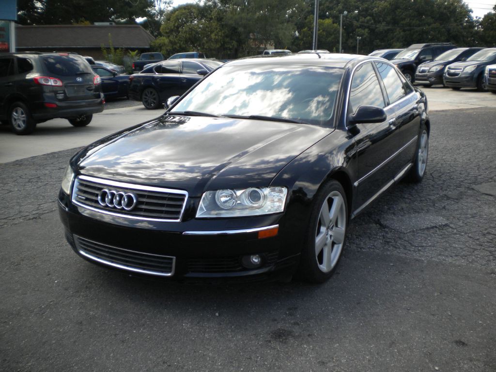 2005 Audi A8 Image 3