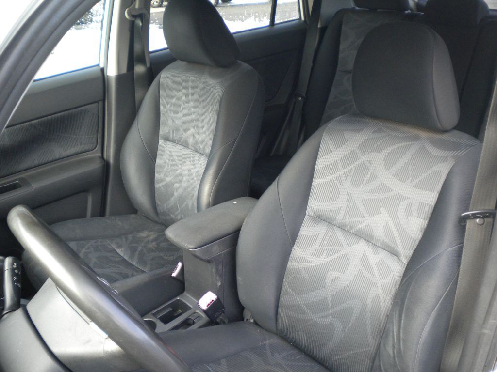 2011 Scion xB Image 9