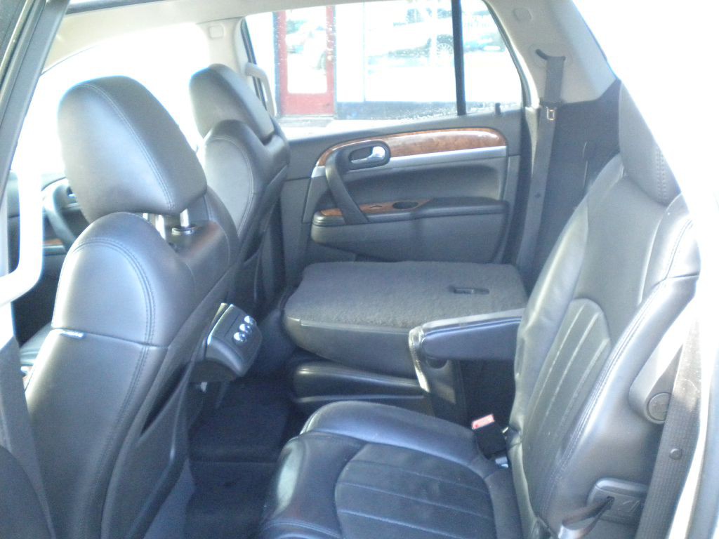 2012 Buick Enclave Image 12