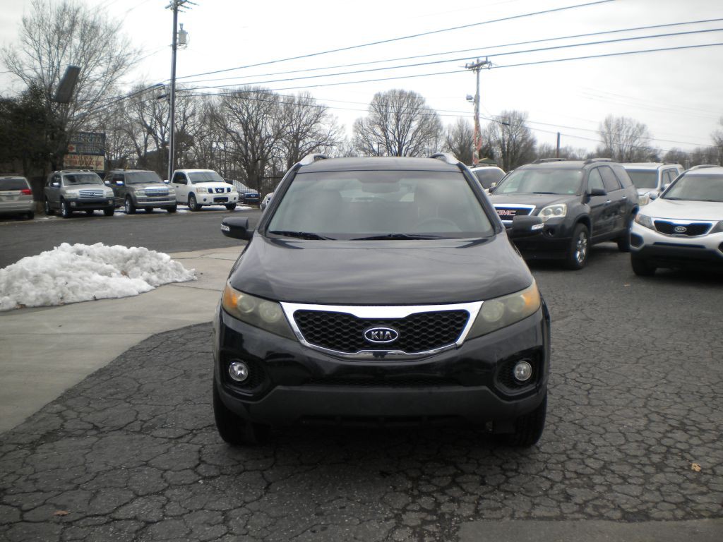 2011 Kia Sorento Image 2
