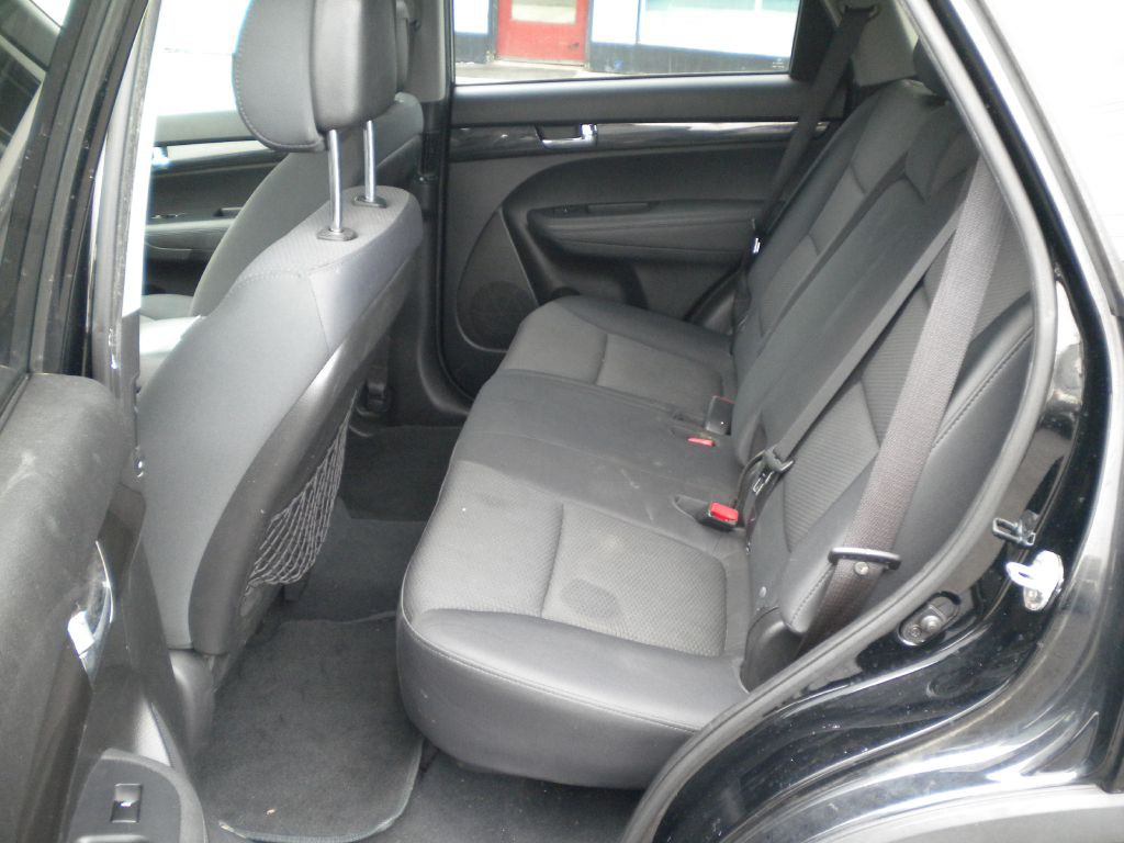 2011 Kia Sorento Image 12