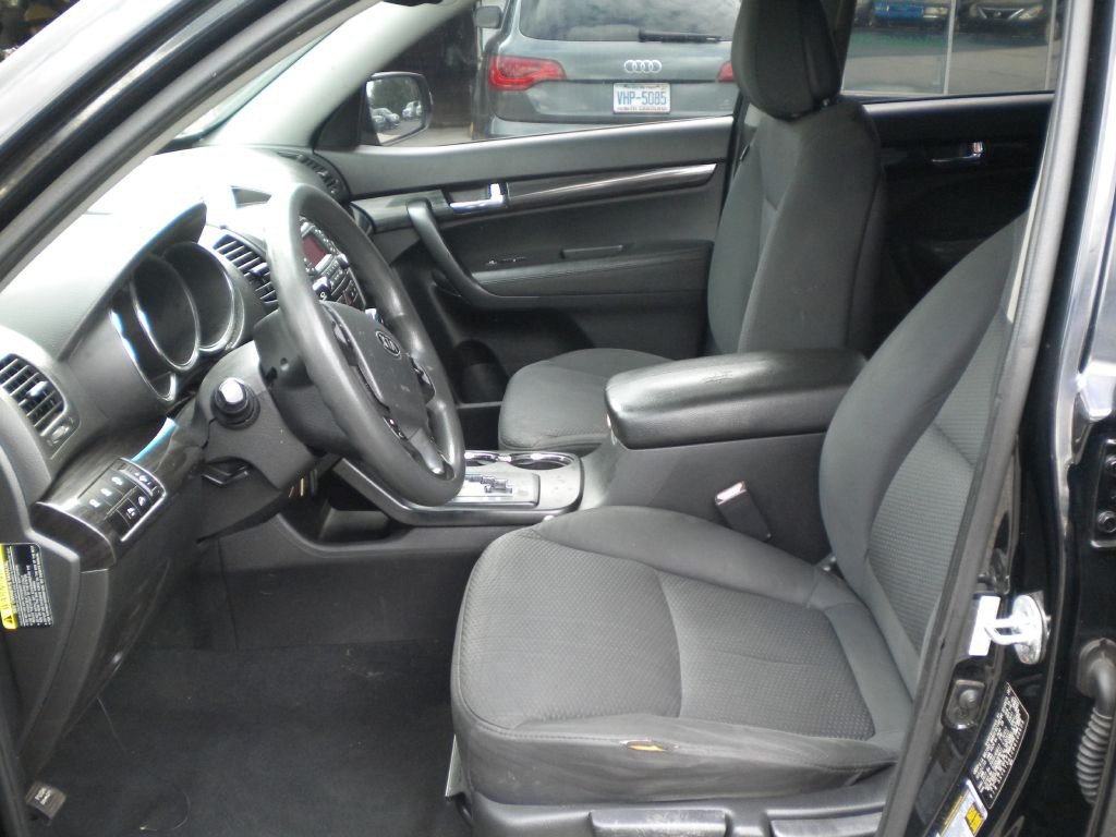 2011 Kia Sorento Image 10
