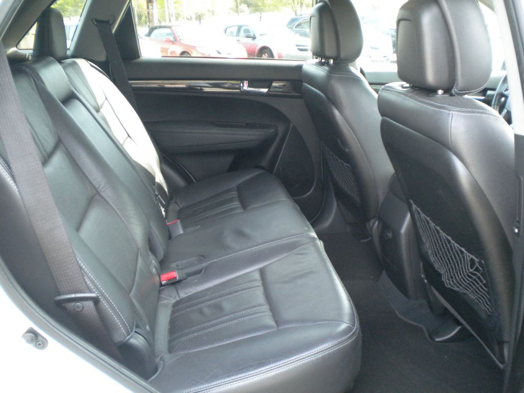 2012 Kia Sorento Image 16