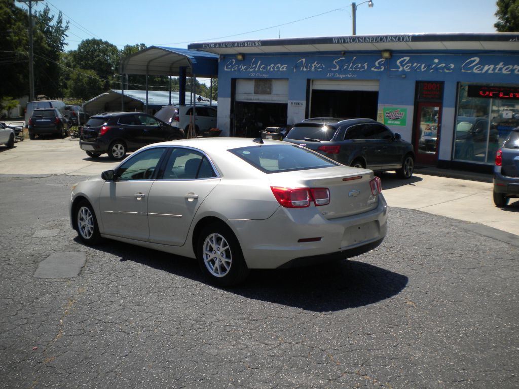 2014 Chevrolet Malibu Image 5