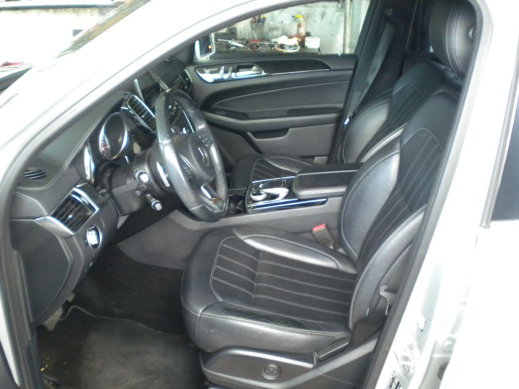 2017 Mercedes-Benz GLS-Class Image 10