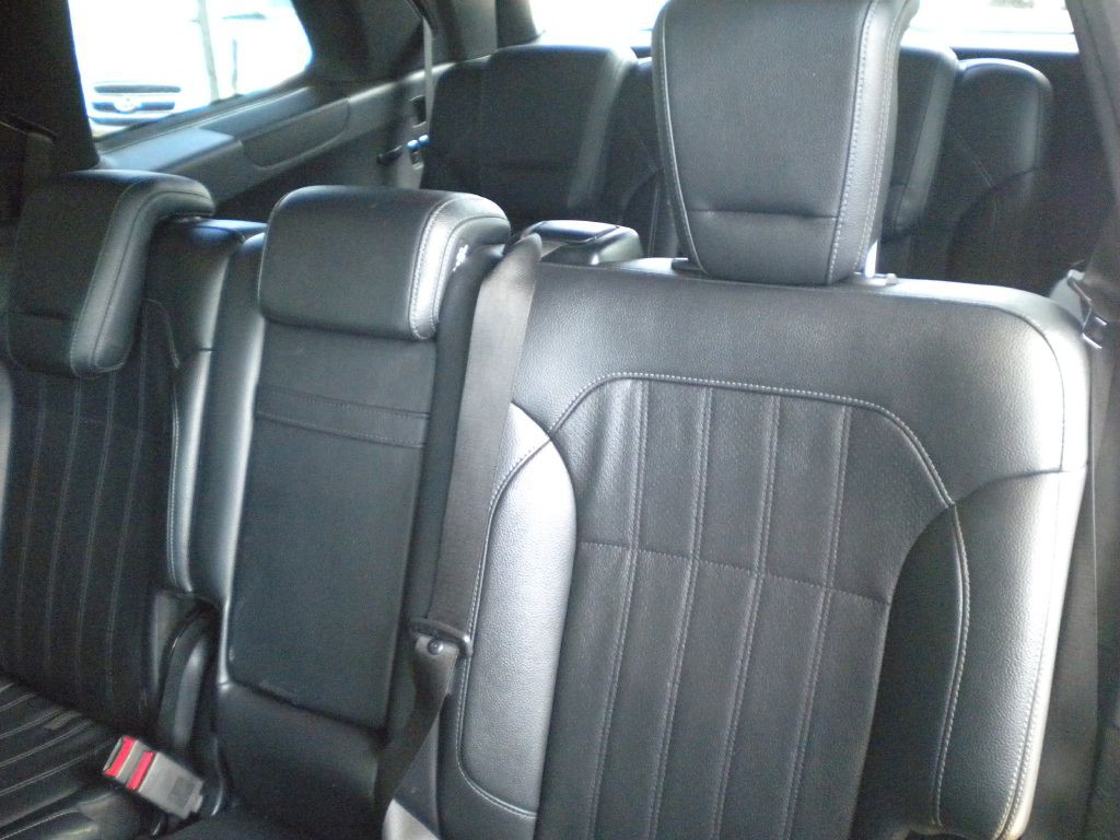 2017 Mercedes-Benz GLS-Class Image 11