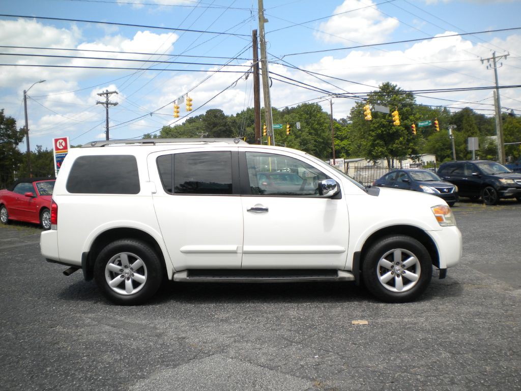 2010 Nissan Armada Image 8
