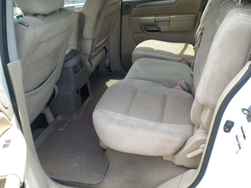 2010 Nissan Armada Image 13