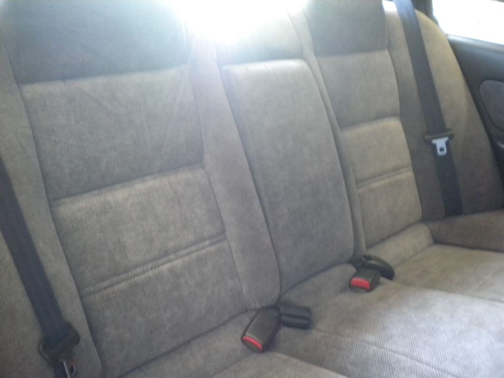 1997 Nissan Maxima Image 15