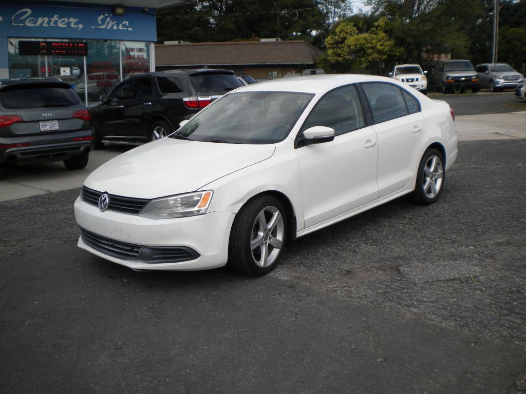 2012 Volkswagen Jetta Image 3