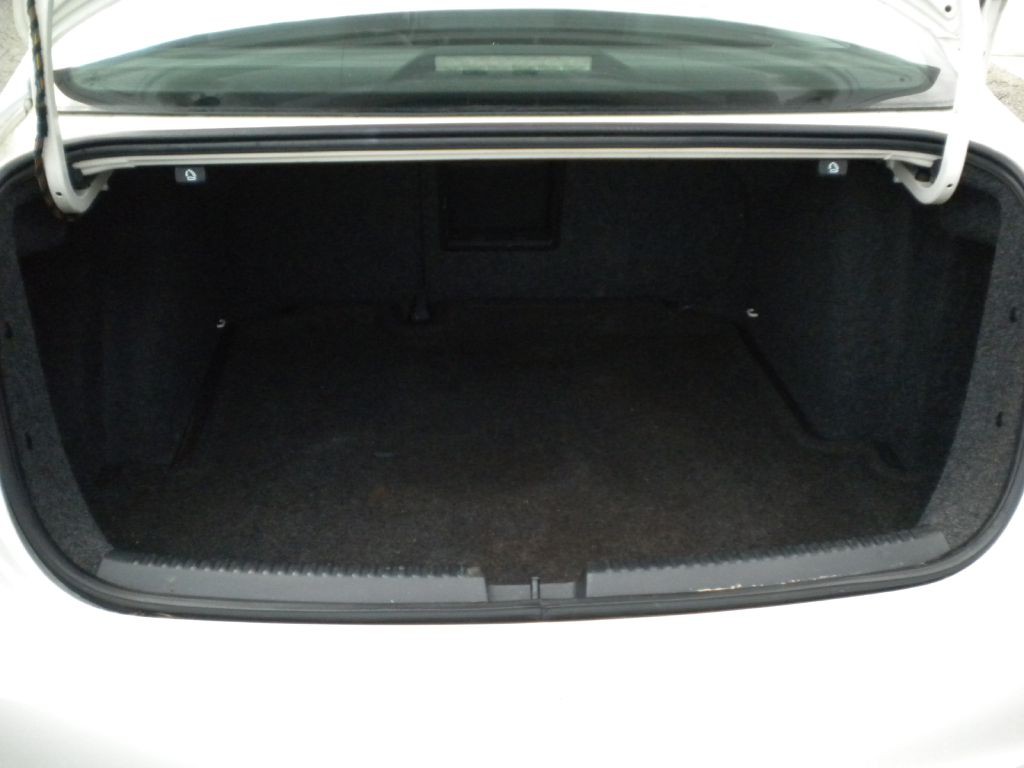 2012 Volkswagen Jetta Image 17