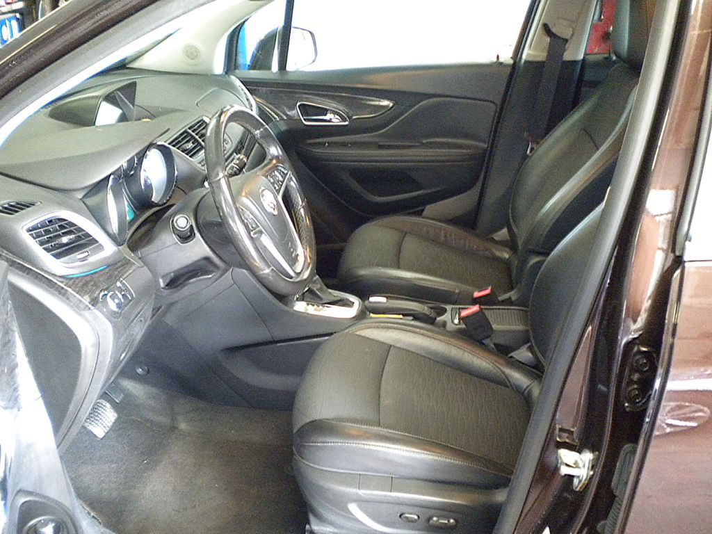 2016 Buick Enclave Image 10